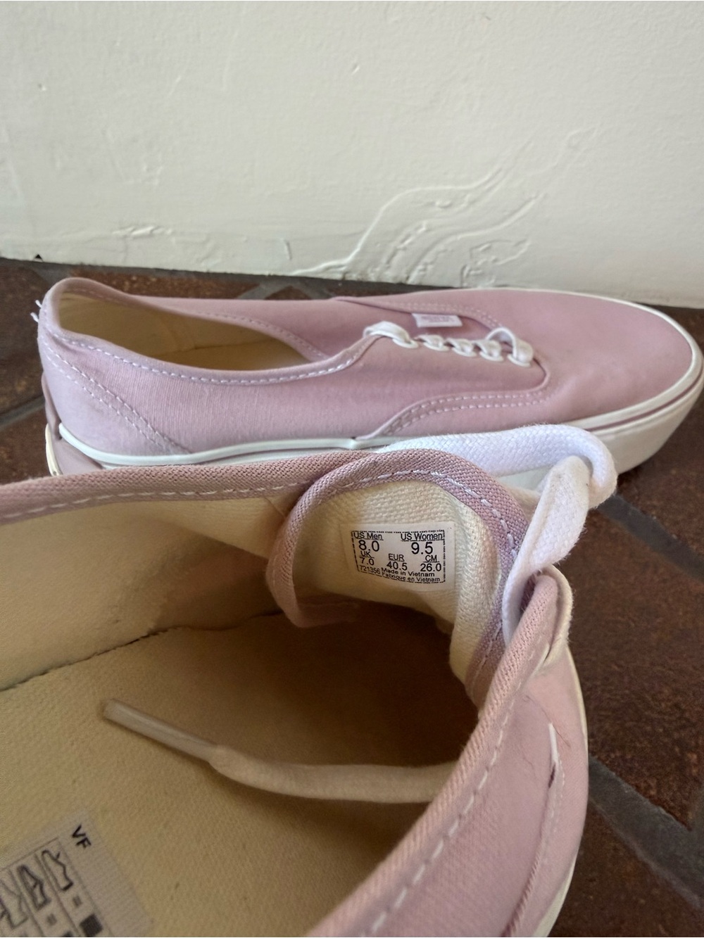 Vans Women’s Pink Canvas Platform Sneakers with Floral Accent - Picture 4 of 4